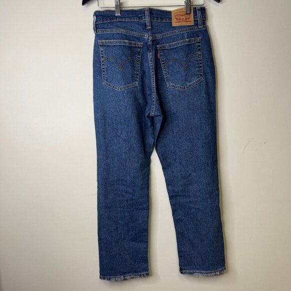 Levi's Distressed Wedgie Straight Medium Wash Jeans Size 28 - Picture 6 of 16